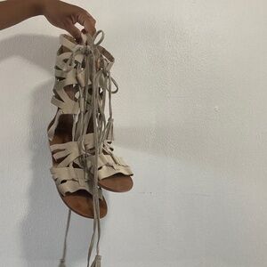 Free people suede, fisherman sandals